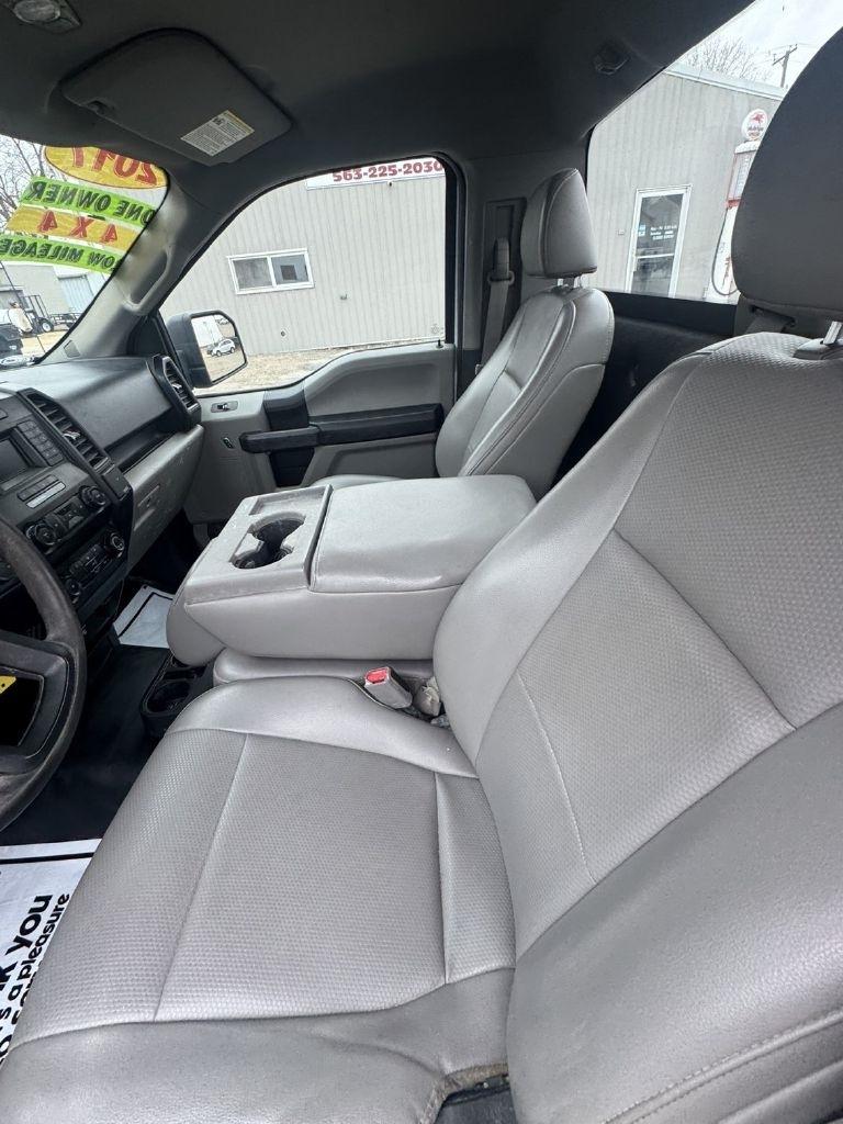 Ford F-150 XL 8-ft. Bed 2WD 2017