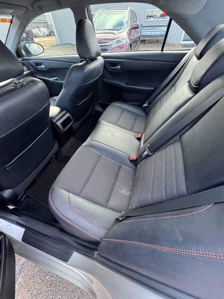 Toyota Camry SE 2017