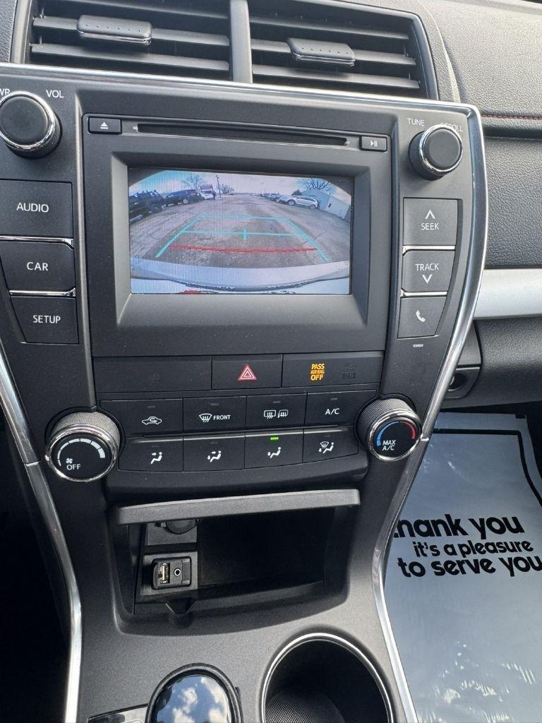 Toyota Camry SE 2017