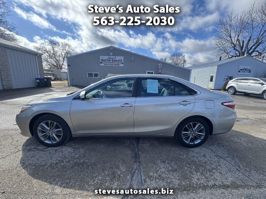 Toyota Camry SE 2017