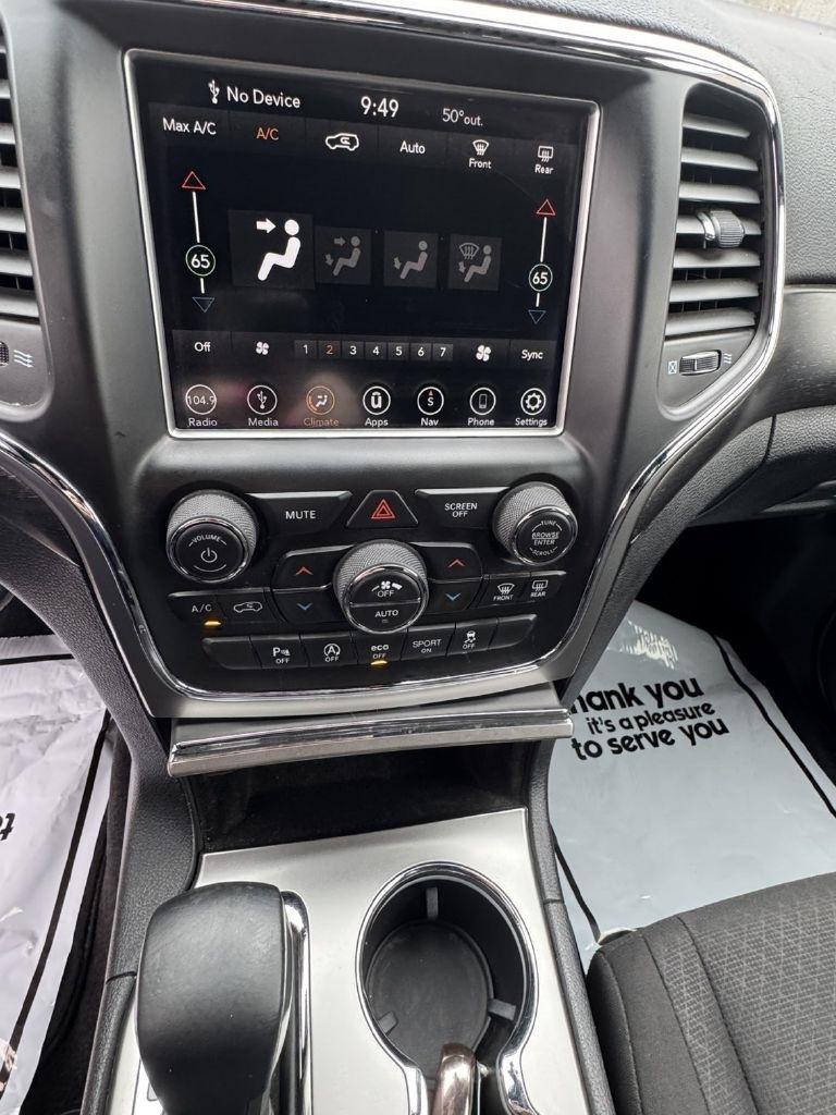 Jeep Grand Cherokee Laredo 4WD 2018