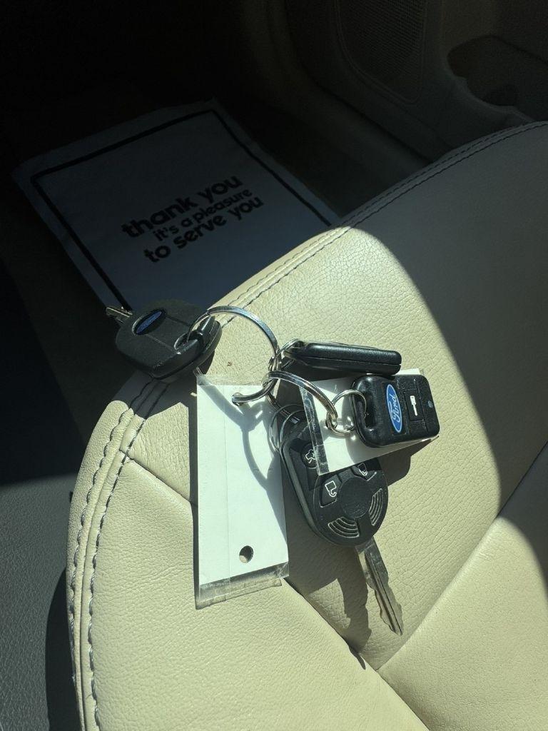 Ford Fusion I4 SEL 2011