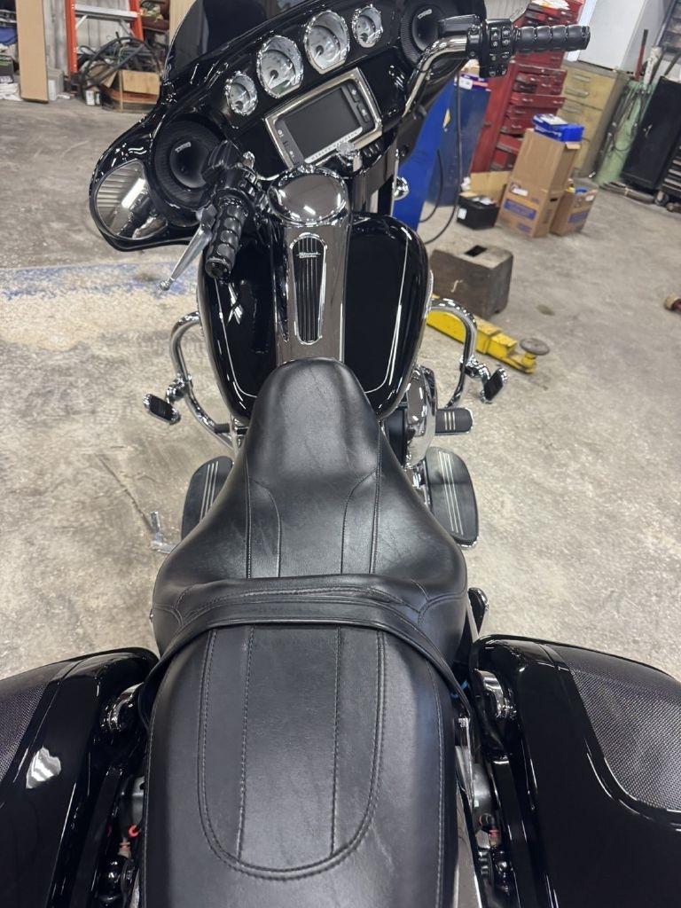 Harley-Davidson FLHXS  2015