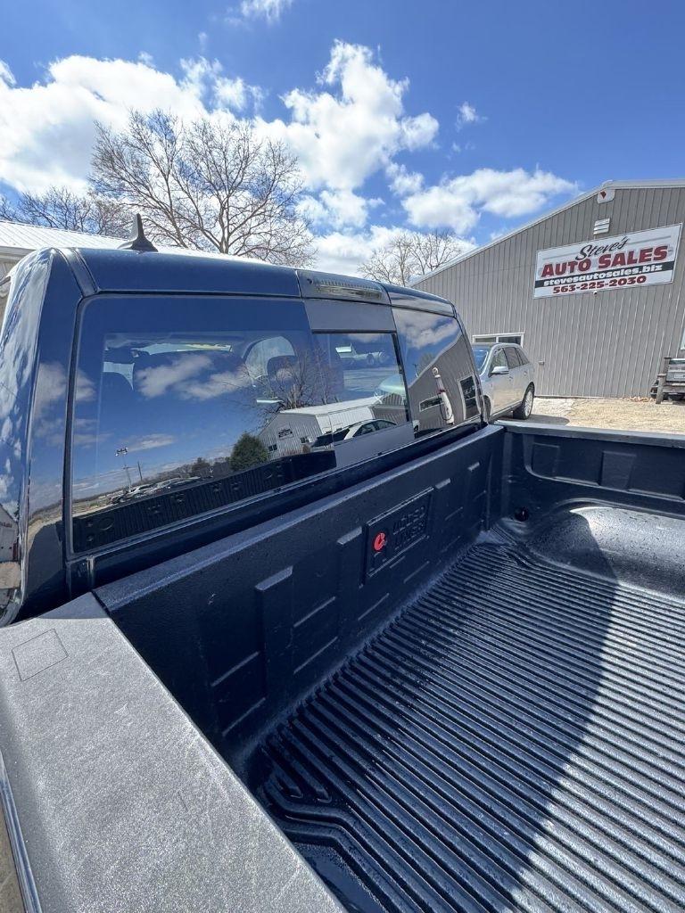 RAM 1500 SLT Crew Cab SWB 4WD 2014