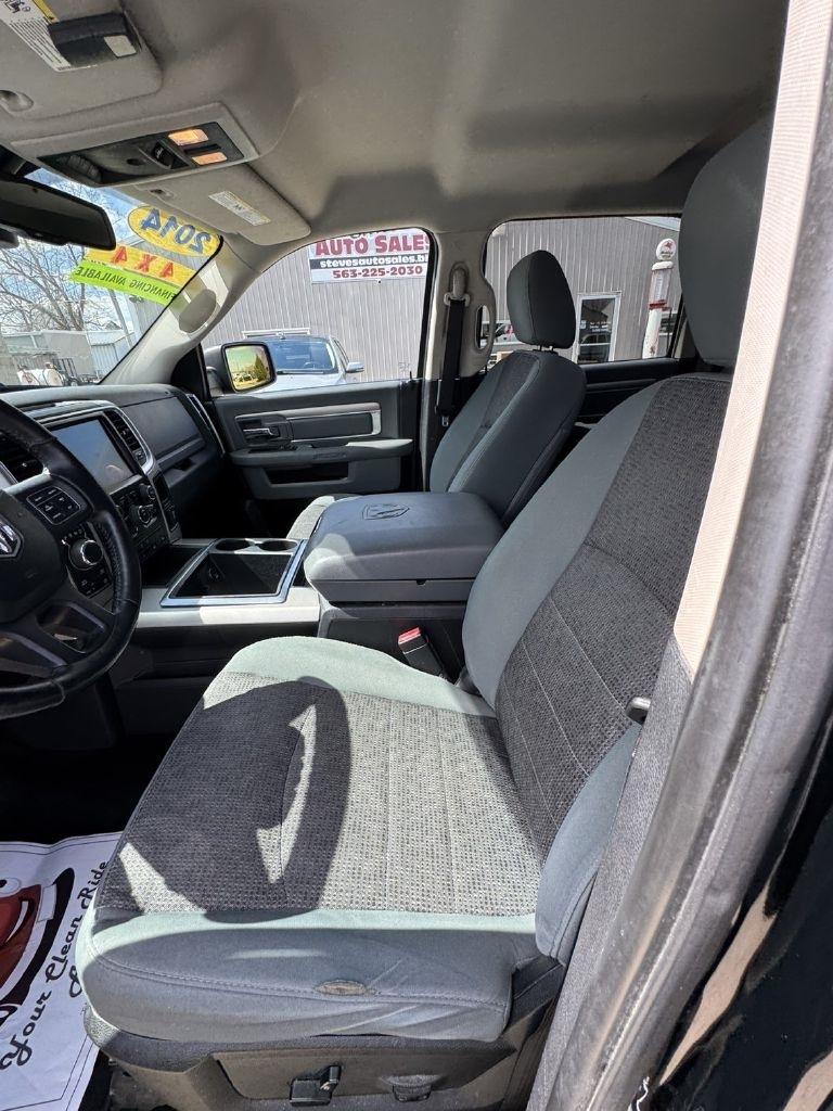 RAM 1500 SLT Crew Cab SWB 4WD 2014