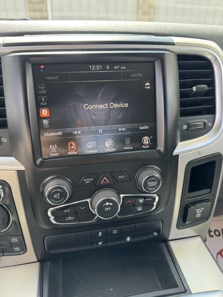 RAM 1500 SLT Crew Cab SWB 4WD 2014