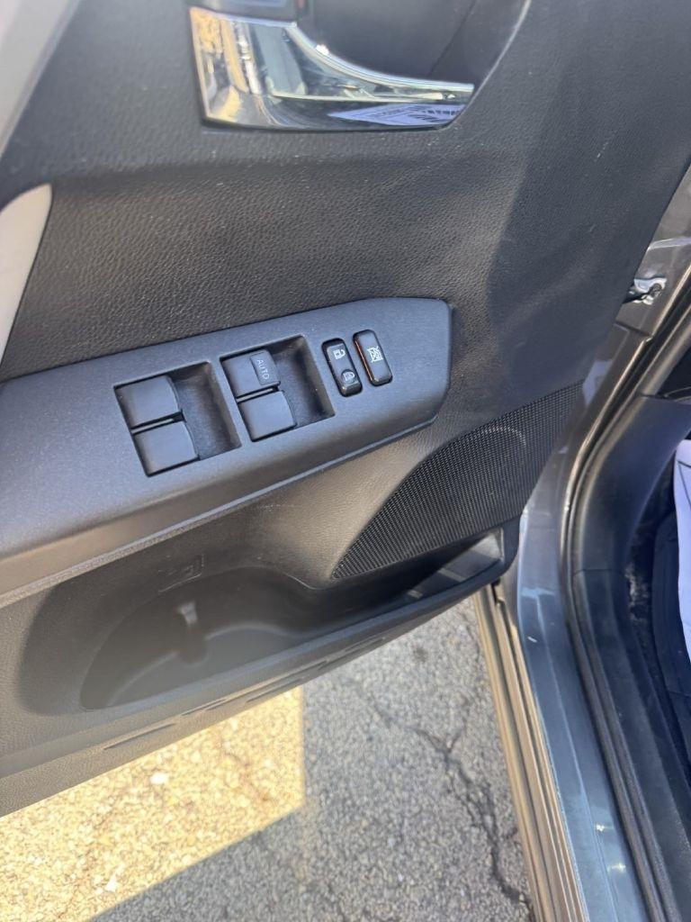 Toyota RAV4 XLE AWD 2016