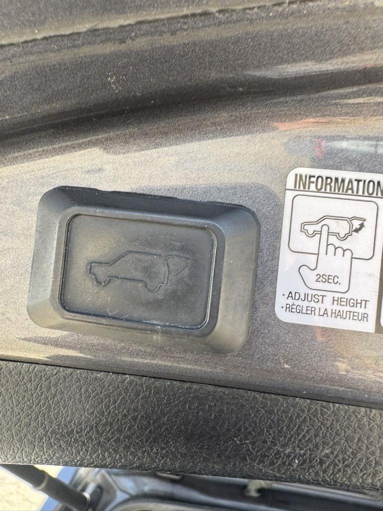 Toyota RAV4 XLE AWD 2016