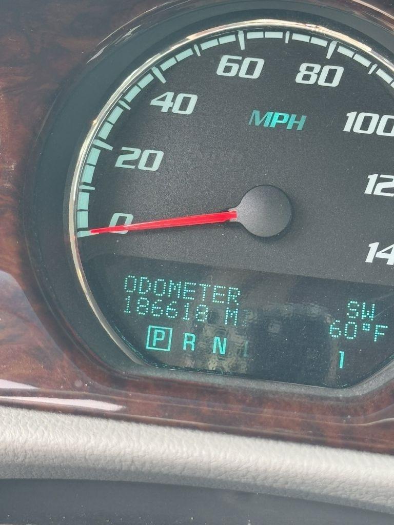 Buick Lucerne CXL 2011