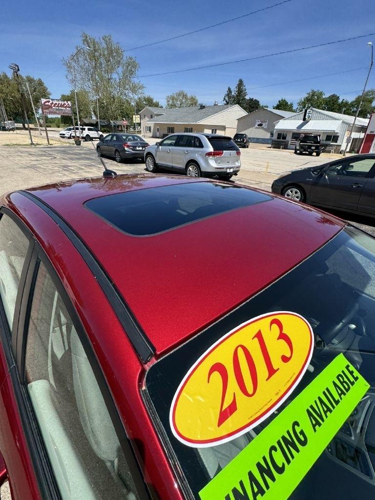 Ford Fiesta SE Sedan 2013