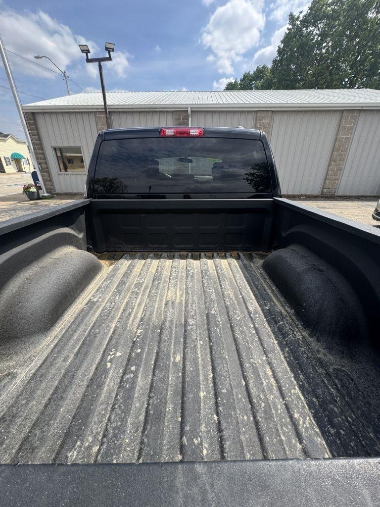 RAM 1500 ST Crew Cab 4WD 2012