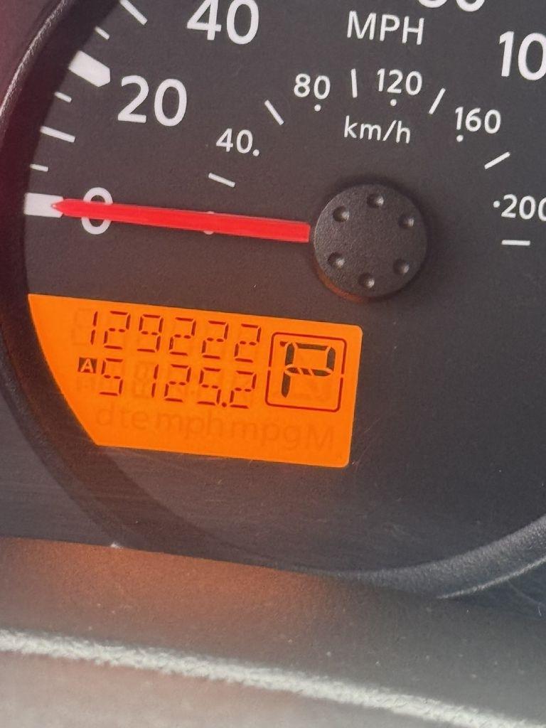 Nissan Frontier  2015