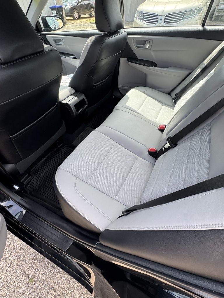 Toyota Camry LE 2017