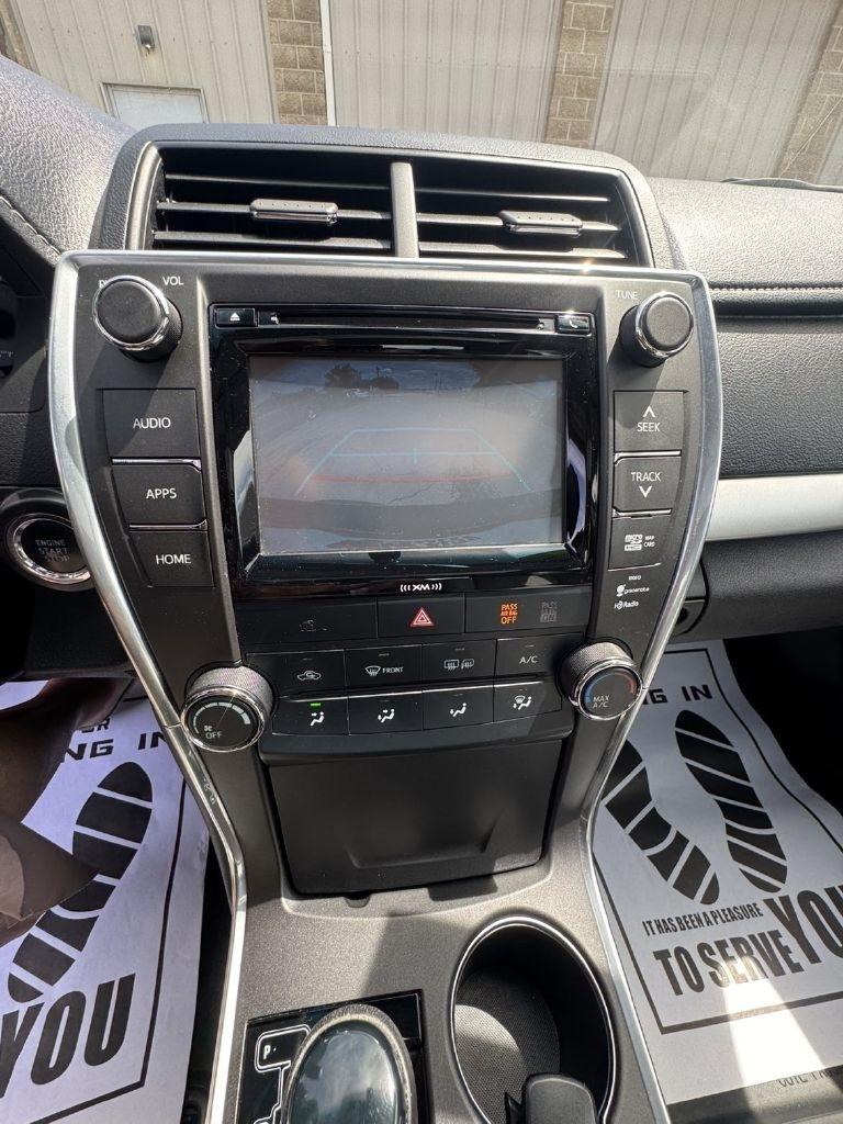 Toyota Camry LE 2017