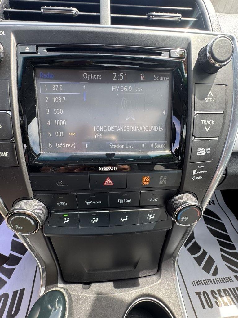 Toyota Camry LE 2017