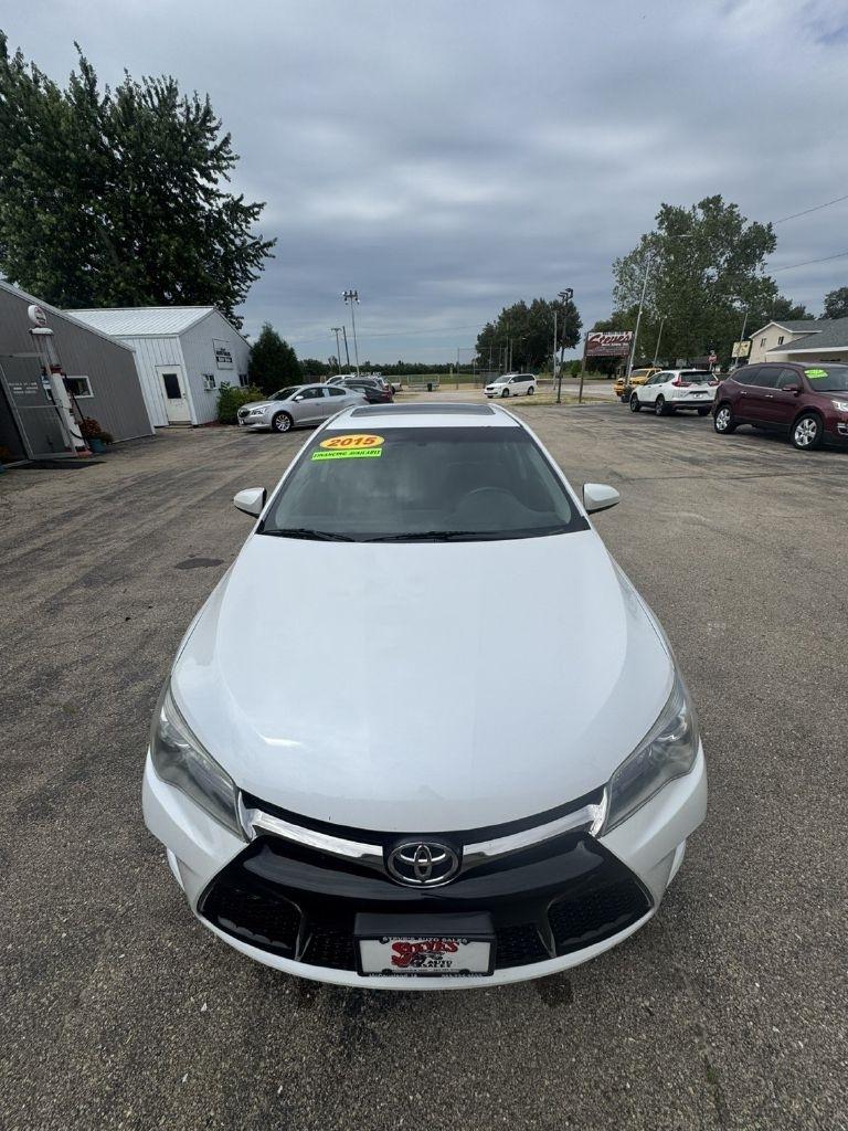Toyota Camry SE 2015