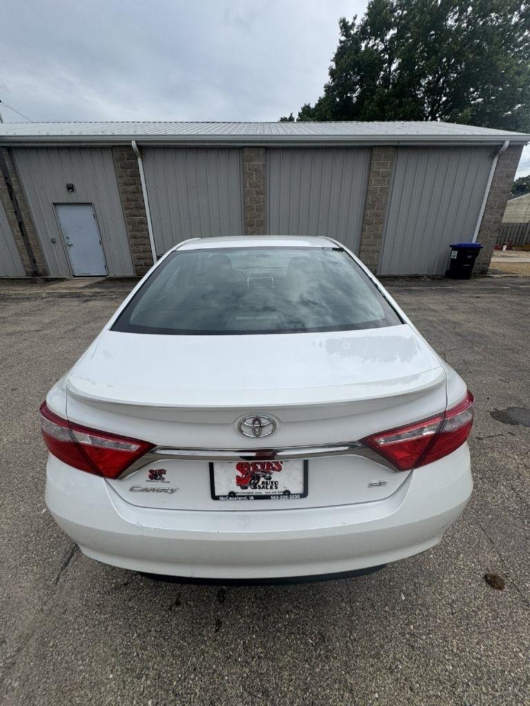 Toyota Camry SE 2015