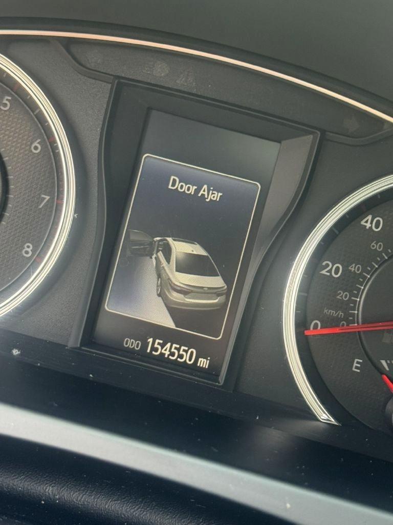 Toyota Camry SE 2015