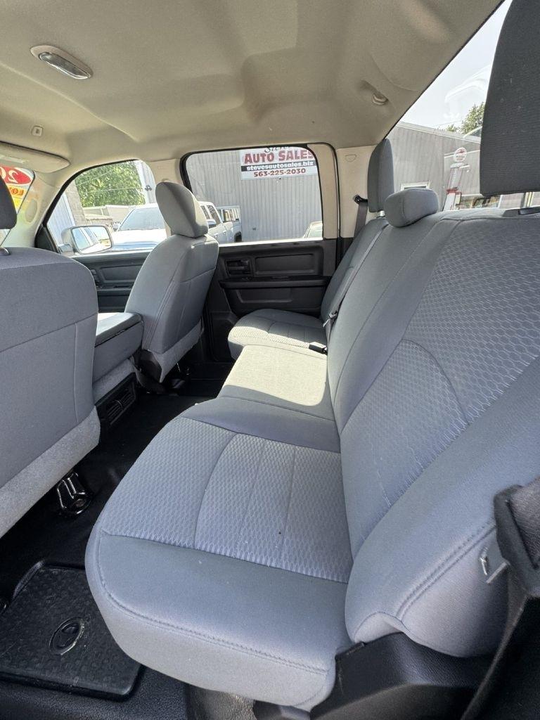 RAM 1500 Classic Tradesman Crew Cab LWB 4WD 2019