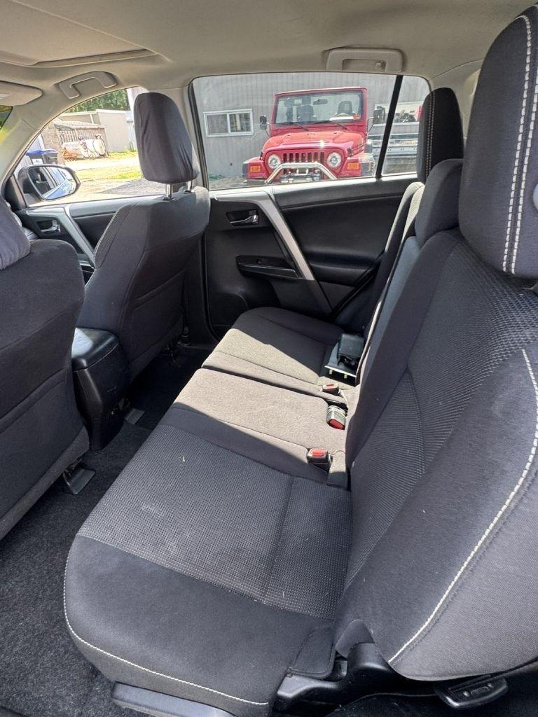 Toyota RAV4 XLE AWD 2018