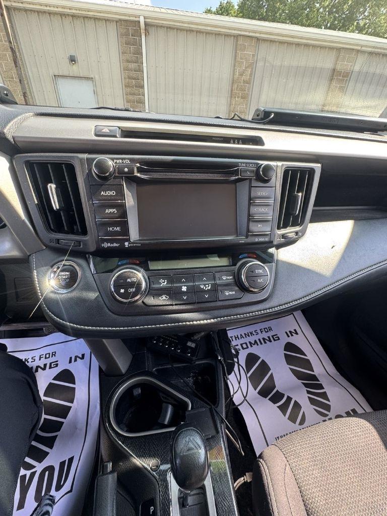 Toyota RAV4 XLE AWD 2018