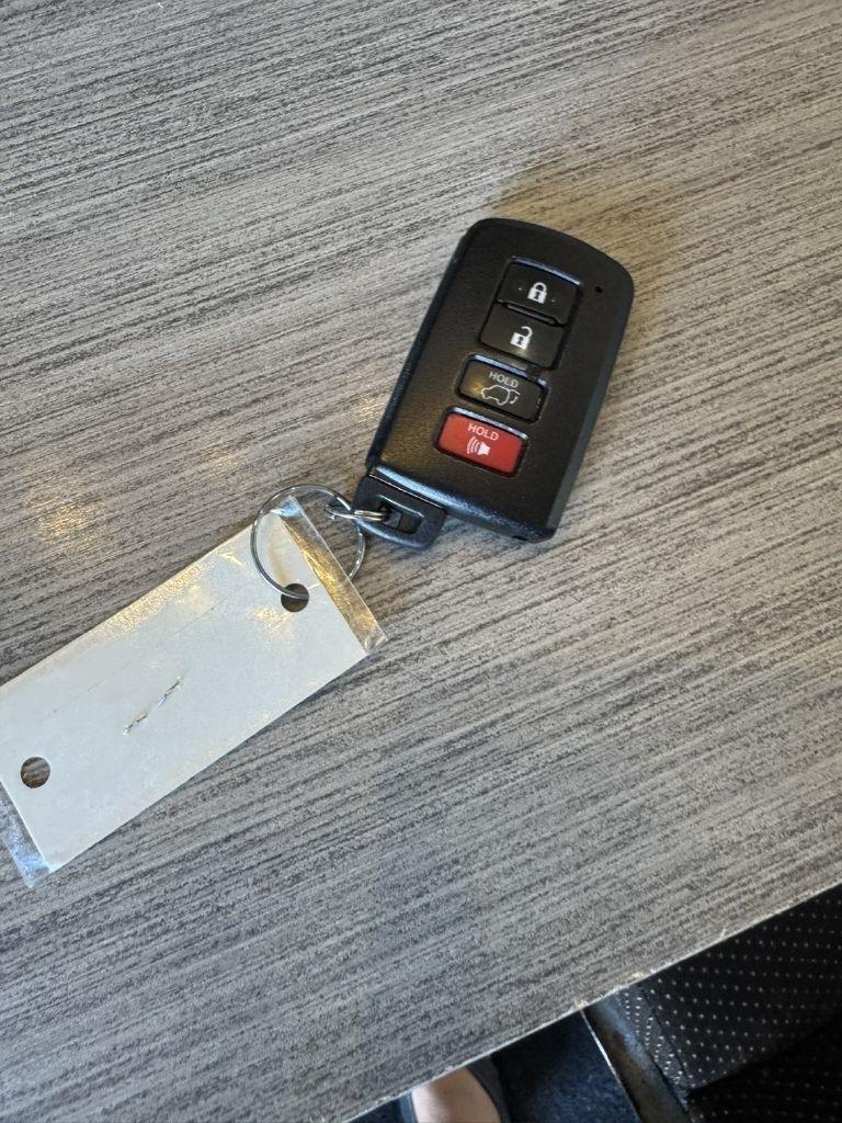 Toyota RAV4 XLE AWD 2018