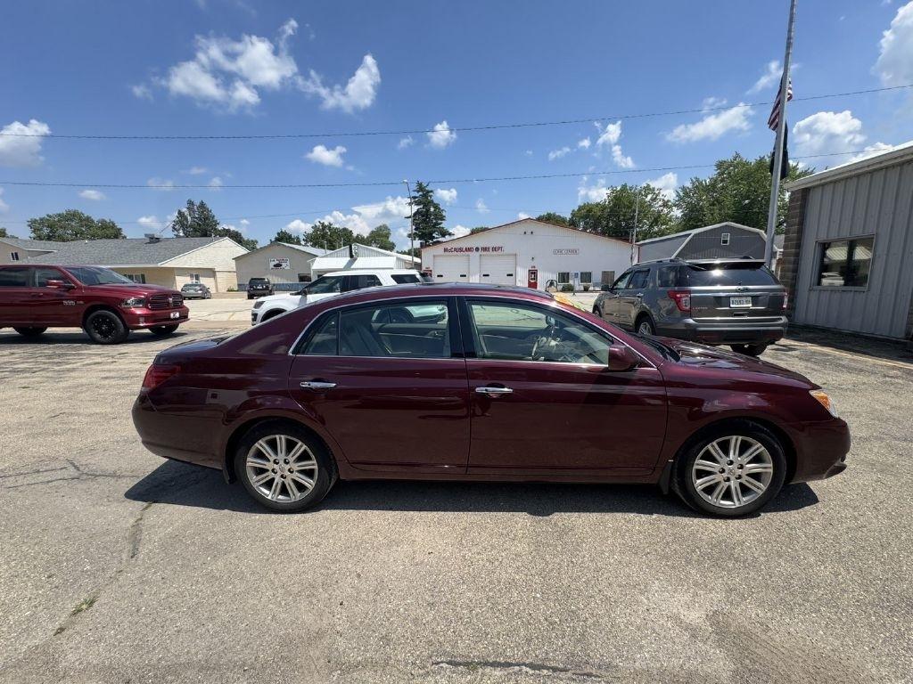 Toyota Avalon XL 2008