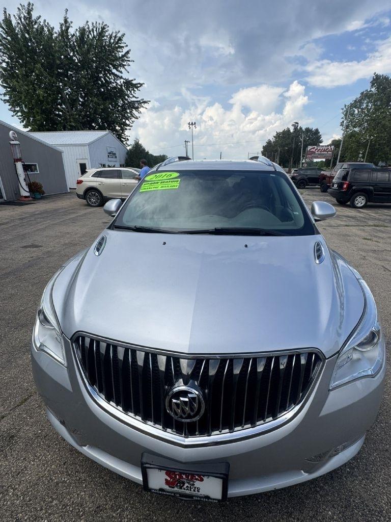 Buick Enclave Convenience FWD 2016