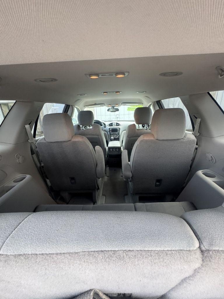 Buick Enclave Convenience FWD 2016