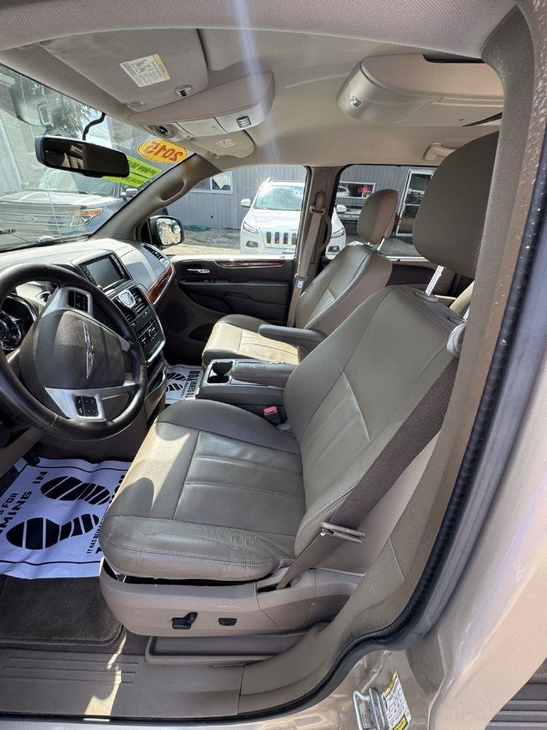 Chrysler Town & Country Touring 2015