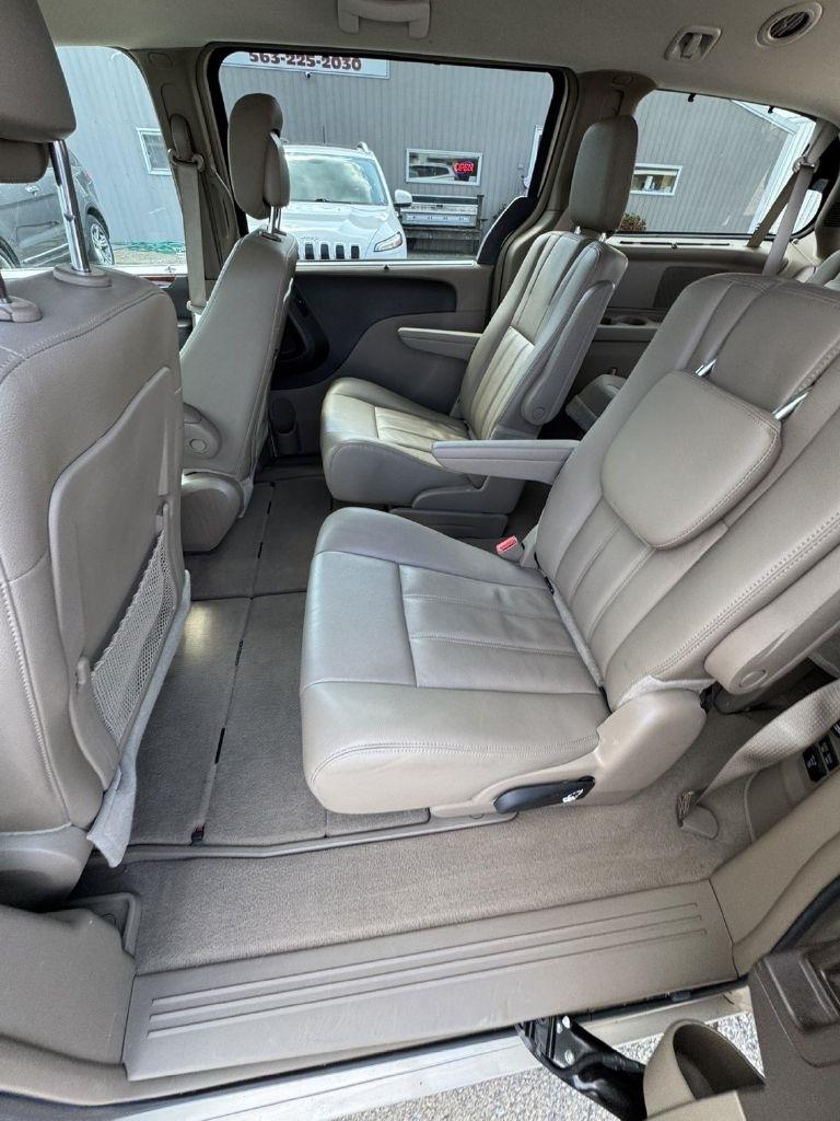 Chrysler Town & Country Touring 2015