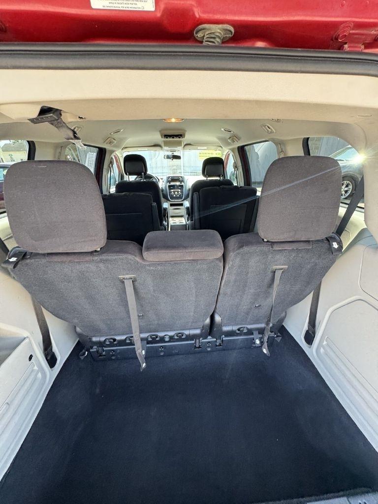 Dodge Grand Caravan SE 2012