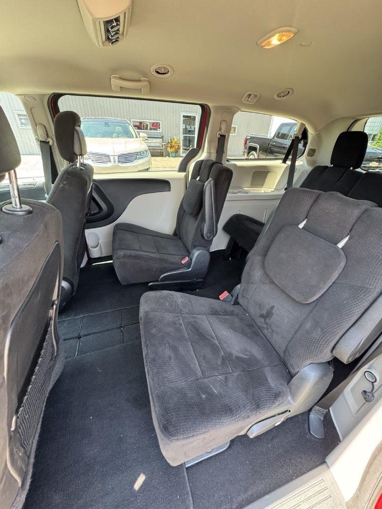 Dodge Grand Caravan SE 2012