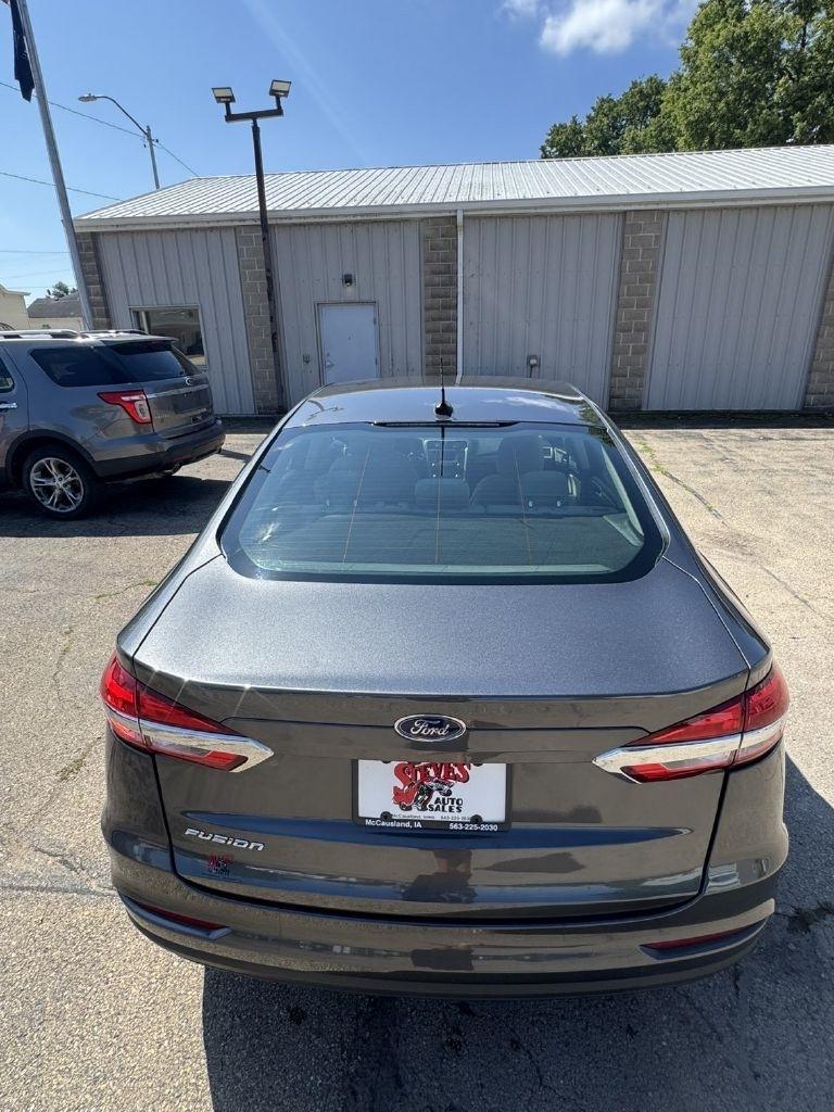 Ford Fusion S 2019