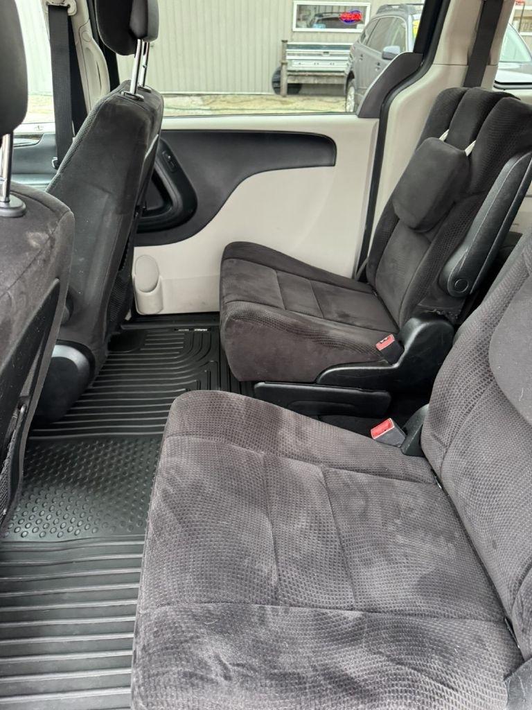 Dodge Grand Caravan SXT 2013