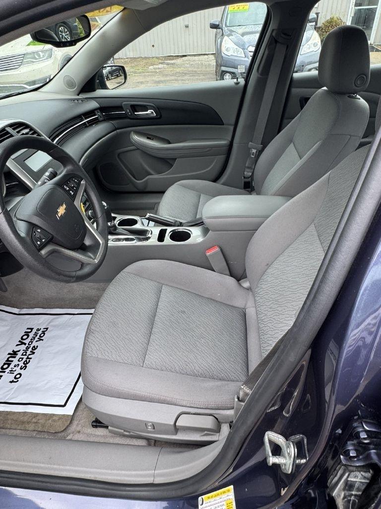 Chevrolet Malibu LS 2014