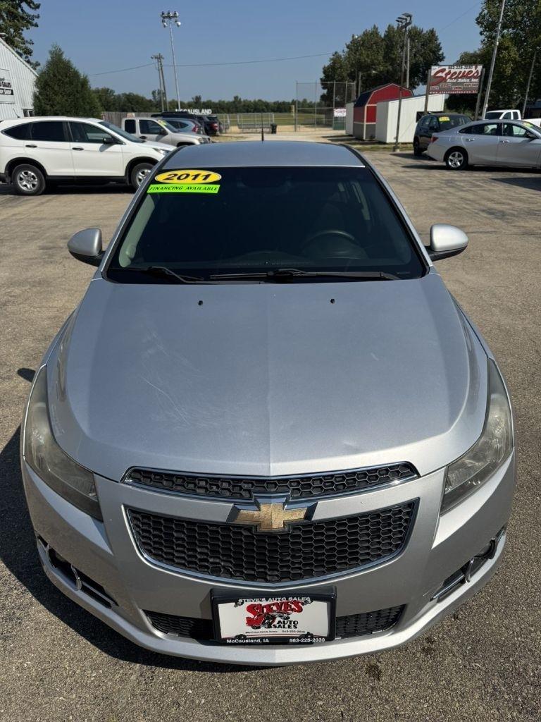 Chevrolet Cruze 1LT 2011