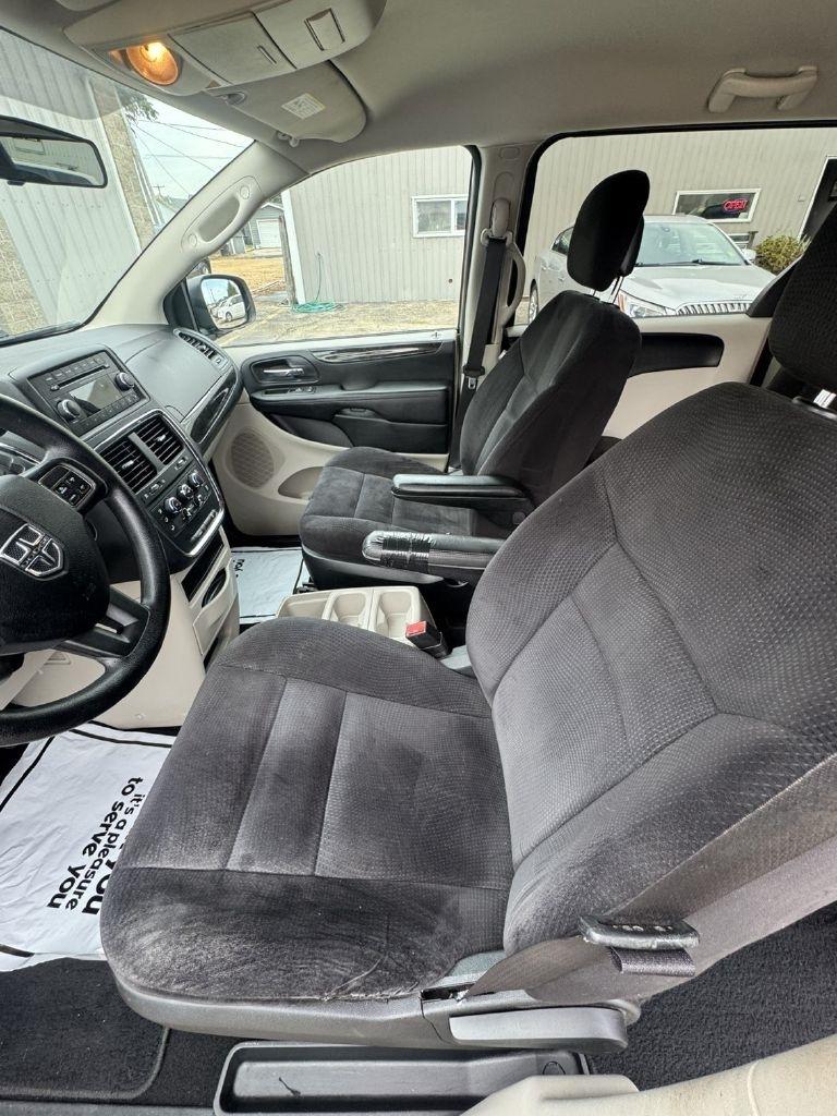 Dodge Grand Caravan SE 2014