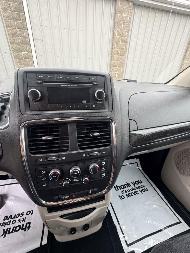 Dodge Grand Caravan SE 2014