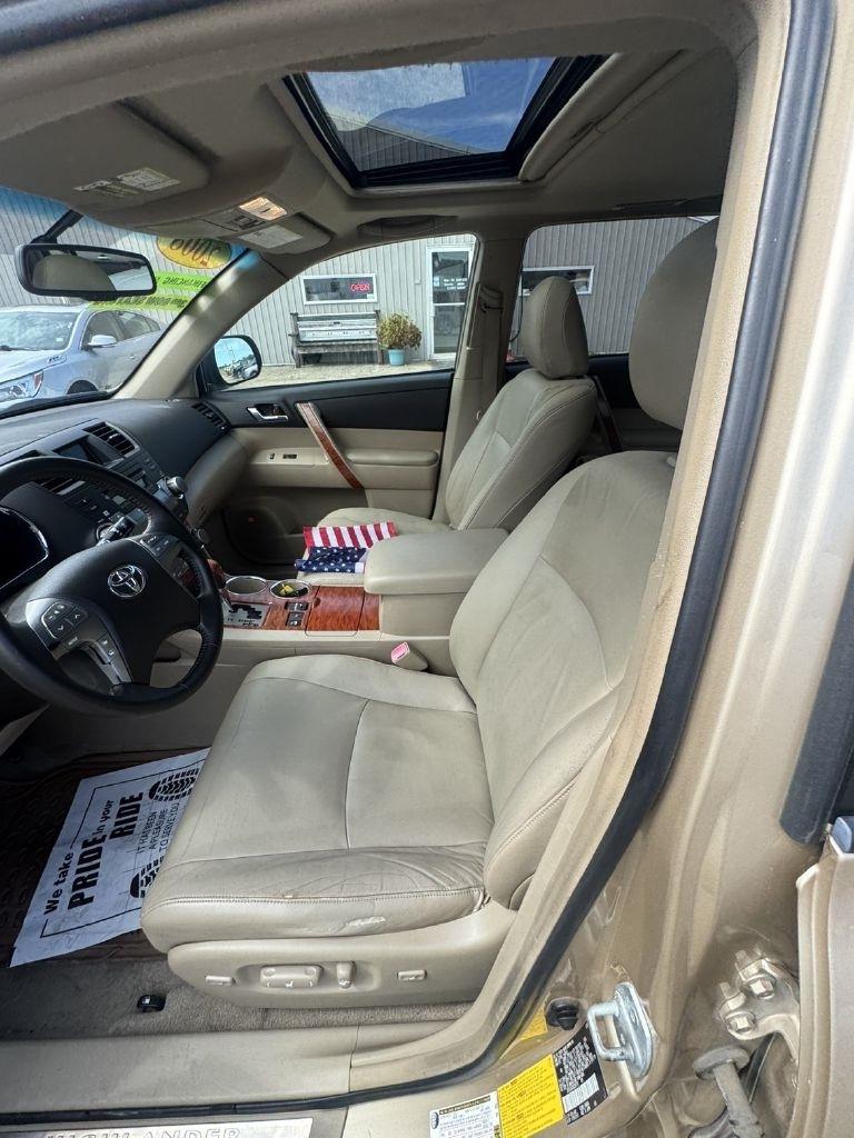 Toyota Highlander Limited 4WD 2008