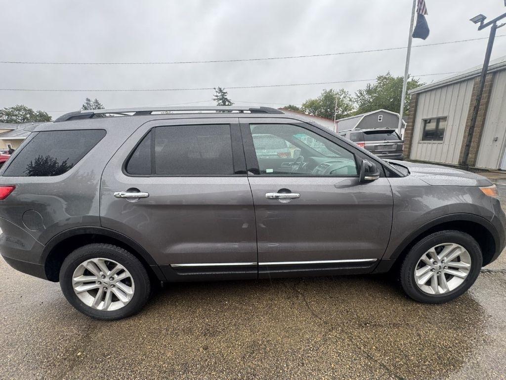 Ford Explorer XLT 4WD 2013