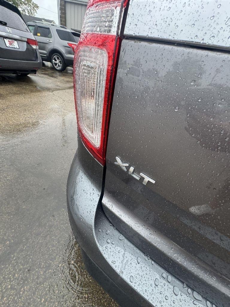 Ford Explorer XLT 4WD 2013
