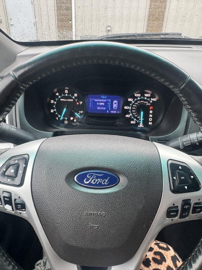 Ford Explorer XLT 4WD 2013