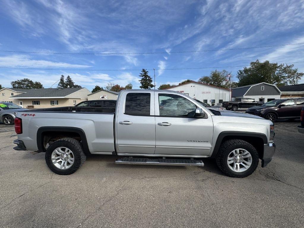 Chevrolet Silverado 1500 LT Double Cab 4WD 2017