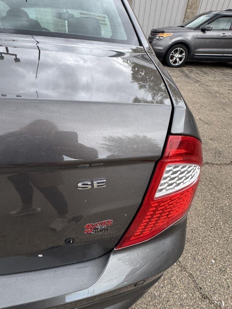 Ford Fusion SE 2010