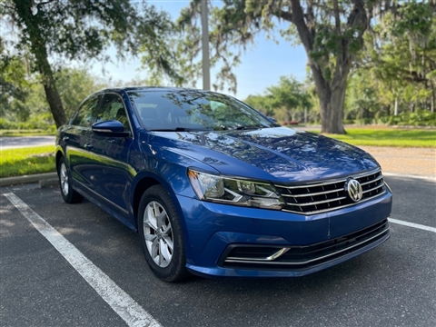 2017 Volkswagen Passat 1.8T S