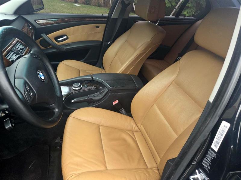 BMW 5-Series 528i 2008