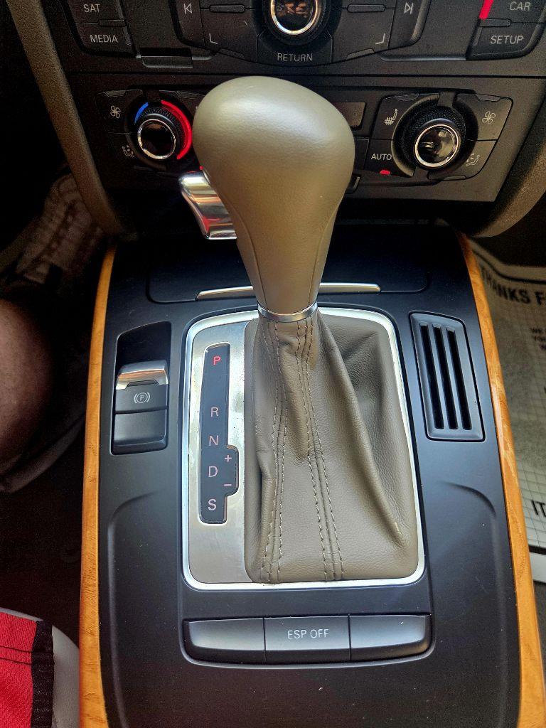 Audi A5 Coupe with Tiptronic 2009