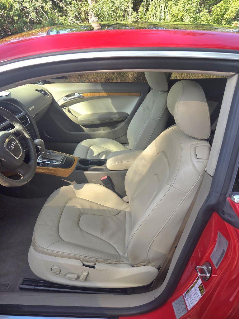 Audi A5 Coupe with Tiptronic 2009