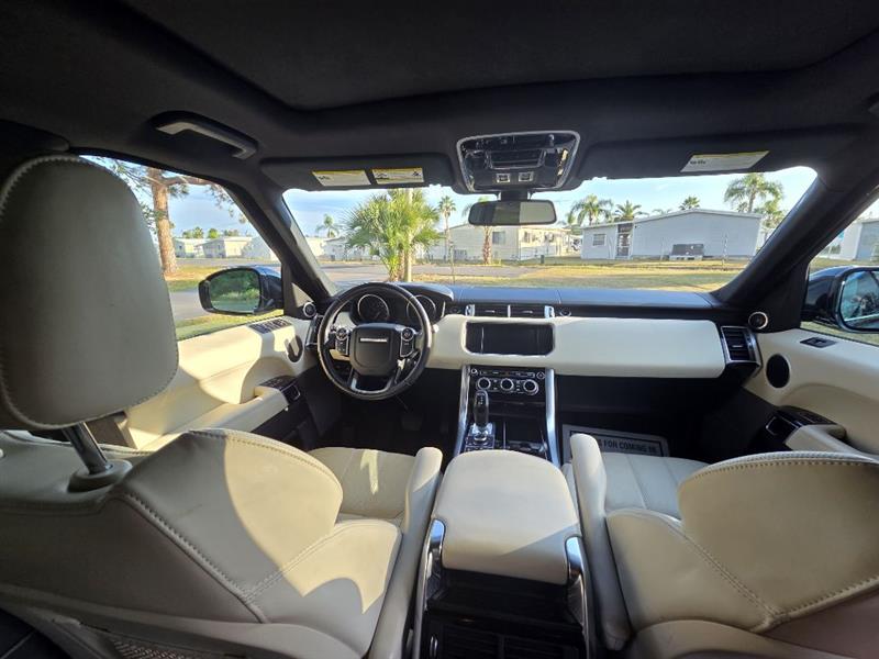 Land Rover Range Rover Sport 3.0L V6 Supercharged SE 2014
